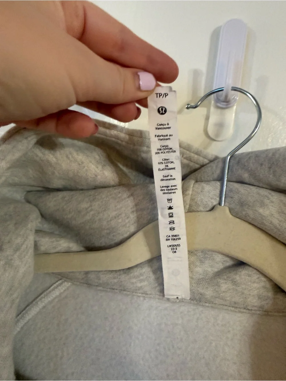 lululemon Scuba Gray Half Zip Hooded Pullover Hoodie w/ Pockets Women’s XS/S